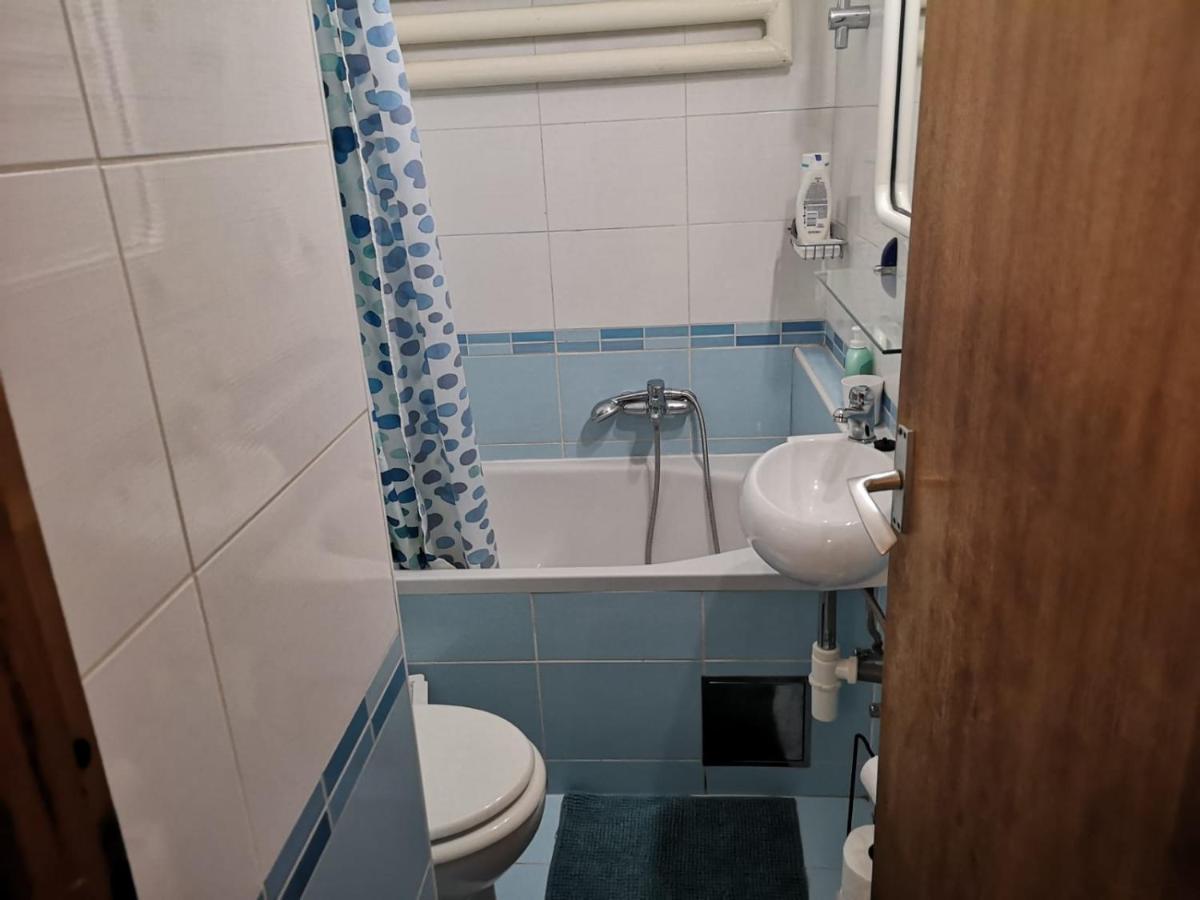 Apartman Myra ซาเกร็บ ภายนอก รูปภาพ